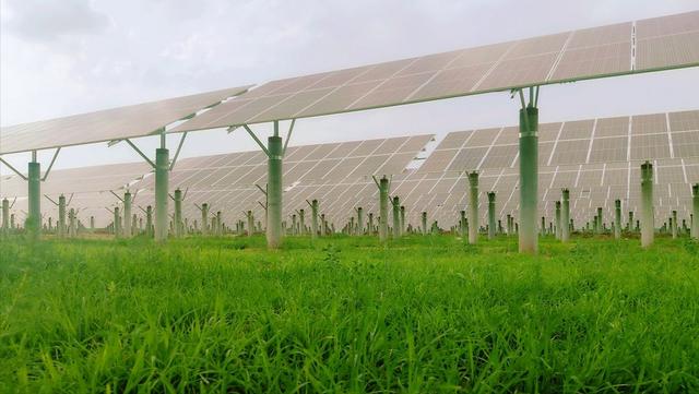 农村太阳能光伏发电项目可靠吗有辐射吗，农村太阳能发电有没有辐射？